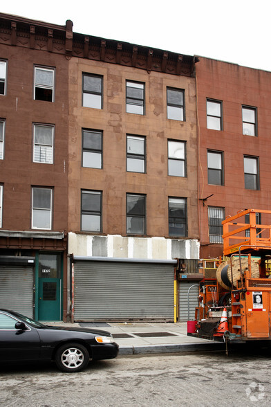 1170 Fulton St, Brooklyn, NY for rent - Building Photo - Image 1 of 8