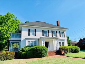 201 W Main St, Cartersville, GA for sale Primary Photo- Image 1 of 1