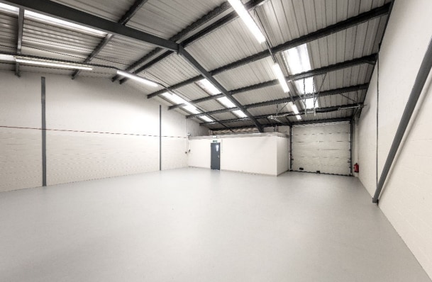 878 Plymouth Rd, Slough to rent Interior Photo- Image 1 of 2