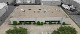 More details for 10840 Sanden Dr, Dallas, TX - Light Industrial for Rent