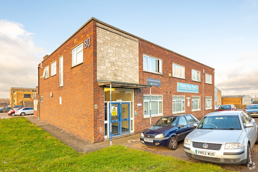 80 Commercial Sq, Leicester to rent - Primary Photo - Image 1 of 2