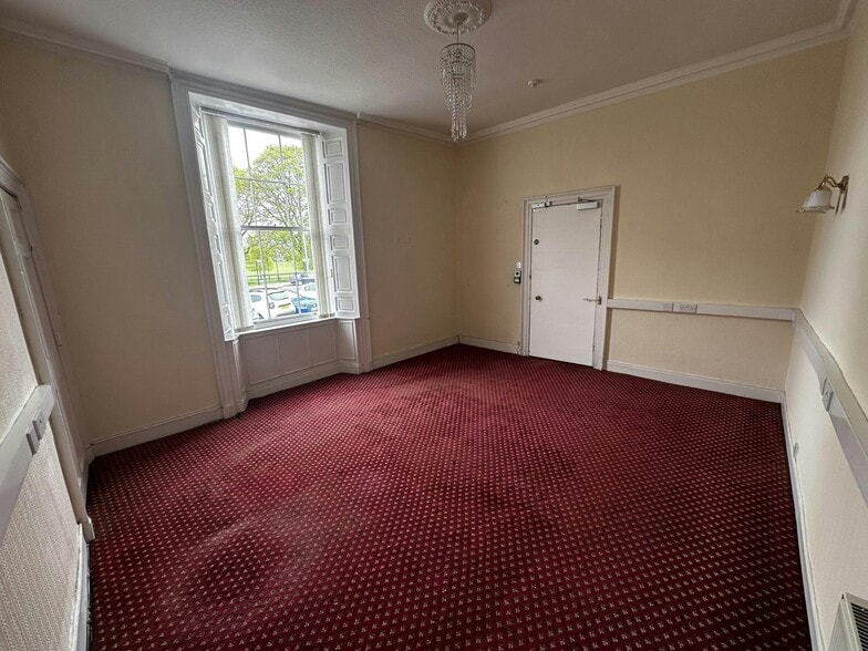 7 Atholl Crescent, Perth for sale - Building Photo - Image 2 of 13