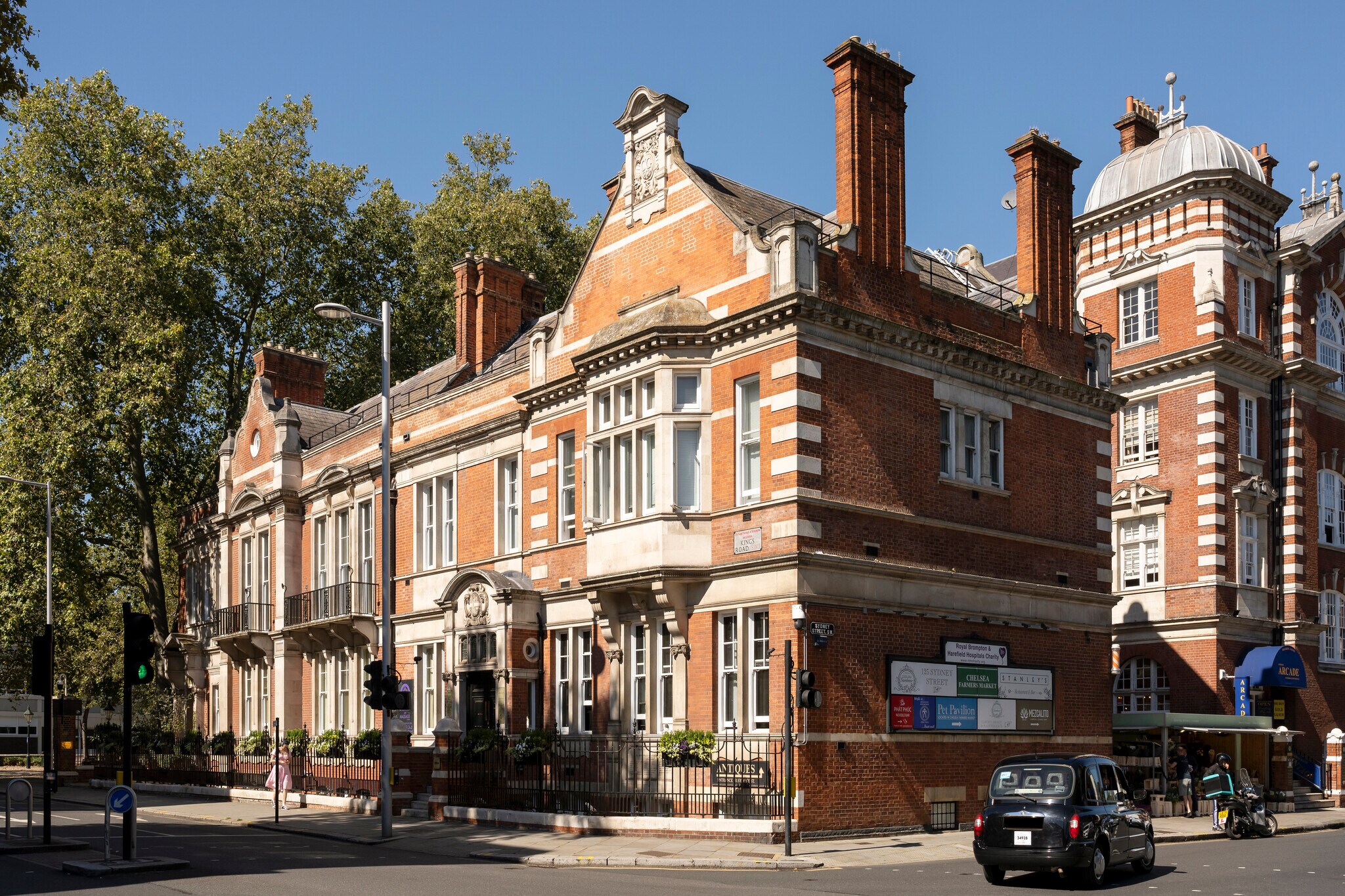 250-250A Kings Rd, London to rent Building Photo- Image 1 of 5