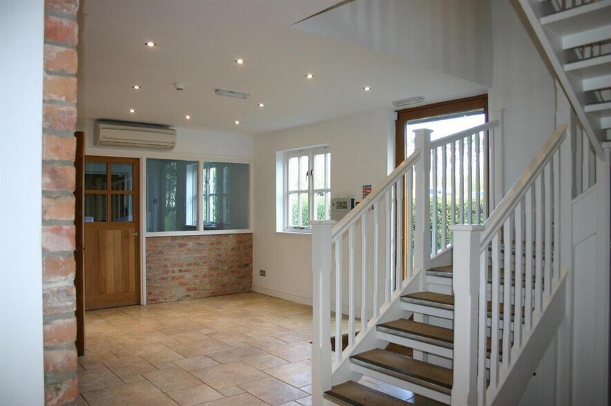 Burrough On The Hill, Burrough On The Hill to rent - Building Photo - Image 3 of 10