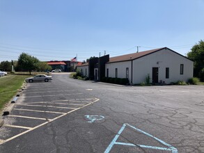 5342 Elmwood Ave, Indianapolis, IN for rent Building Photo- Image 1 of 12