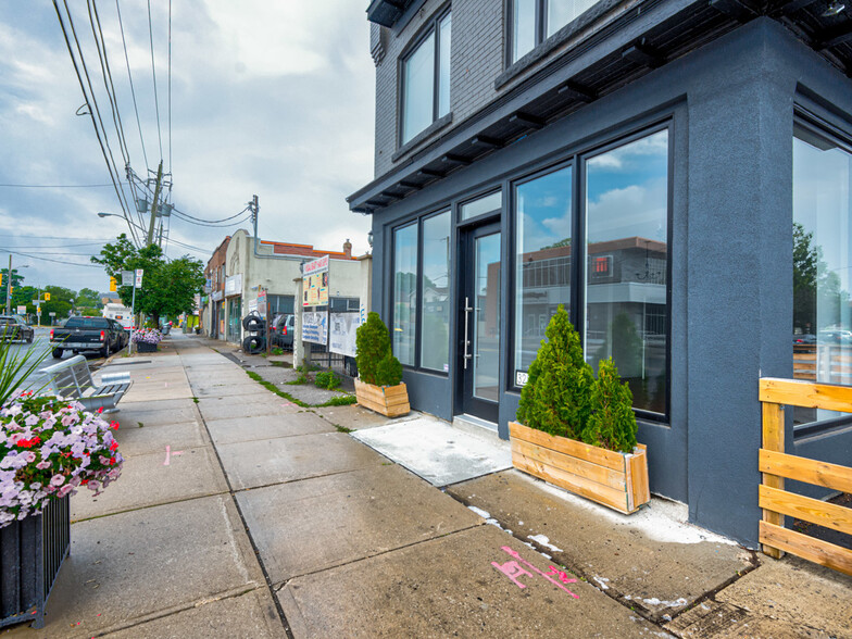 3224 Danforth Ave, Toronto, ON for sale - Building Photo - Image 2 of 39