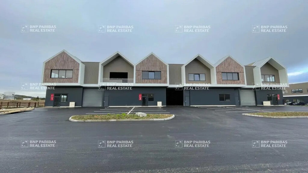 Vente Local d'activités 456 m² à 1 827 m² - Photo 1
