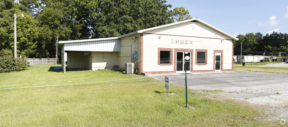 10854 Hwy 23, Belle Chasse, LA for rent - Primary Photo - Image 1 of 6