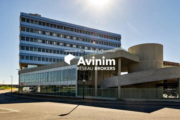 Office in Toulouse to rent Building Photo- Image 1 of 8
