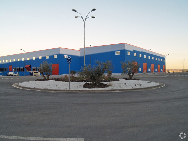 Polígono de Jesús Menchero 1ª Fase, 11, Borox, Toledo to rent - Primary Photo - Image 1 of 6