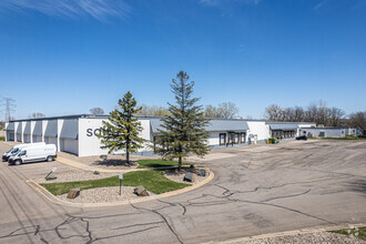 4440 W Round Lake Rd, Arden Hills, MN for rent Building Photo- Image 1 of 16