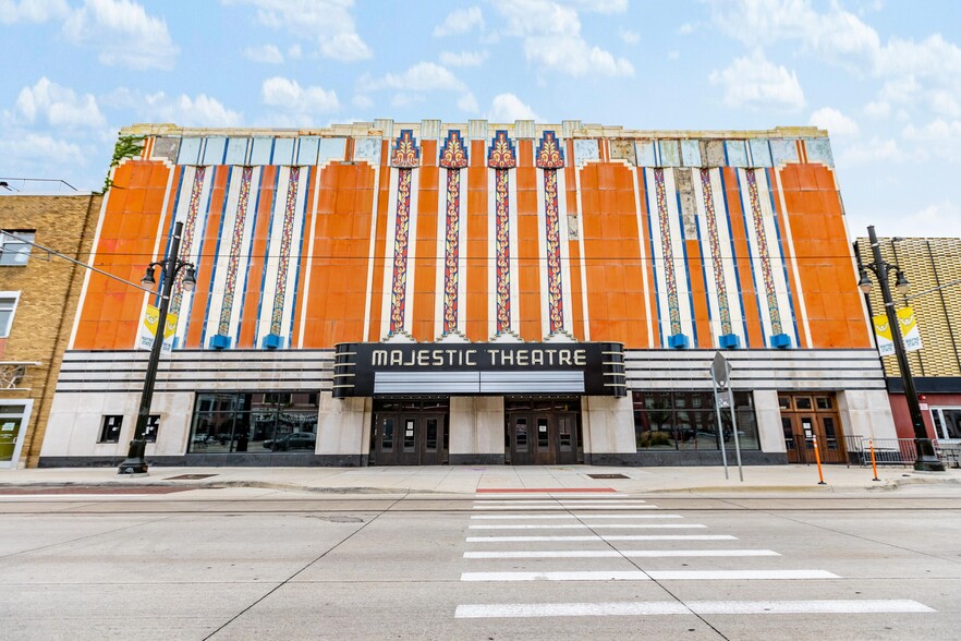 4100-4138 Woodward Ave, Detroit, MI for sale - Primary Photo - Image 1 of 9