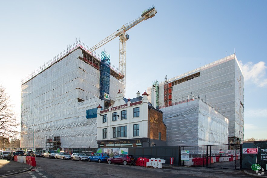 177 Grove St, London for sale - Primary Photo - Image 1 of 1