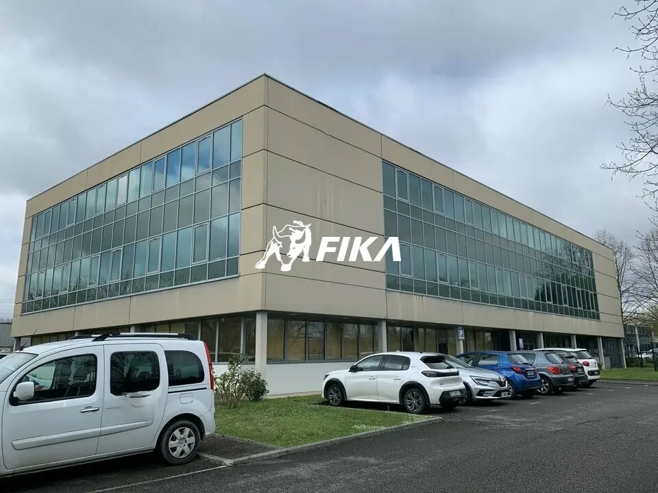 Office in Ramonville-Saint-Agne to rent Primary Photo- Image 1 of 10