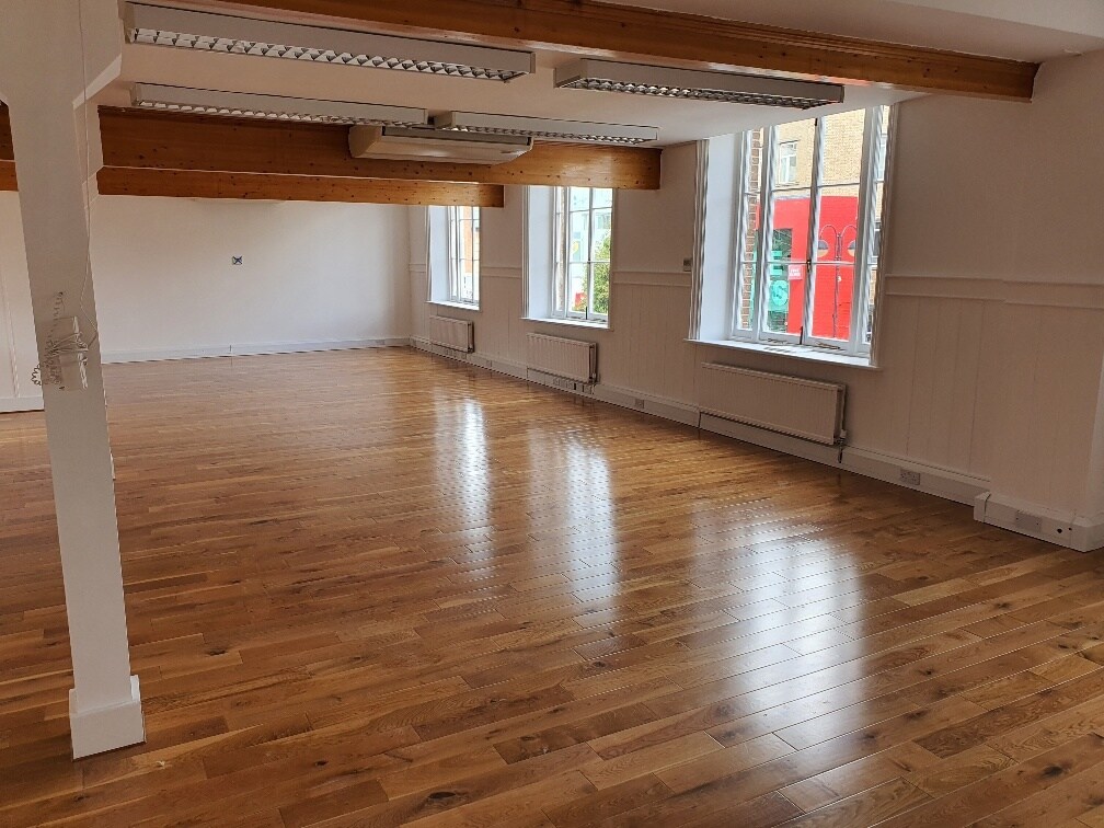 High St, Uxbridge for sale Interior Photo- Image 1 of 1