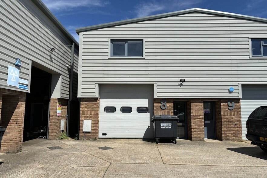 Chandlers Way, Park Gate to rent - Primary Photo - Image 1 of 2