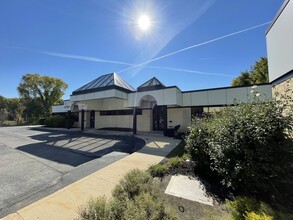 19250 E Bagley Rd, Cleveland, OH for rent Building Photo- Image 1 of 13