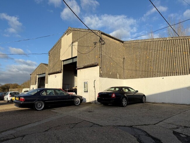 More details for Units 13 &13b Ridge Farm, Horsham Rd, Dorking - Industrial to Rent