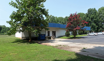 6100 Orr Rd, Charlotte NC - Commercial Property