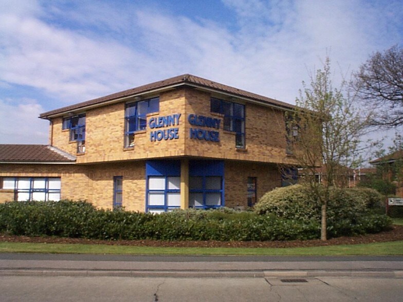 Fenton Way, Basildon for sale - Primary Photo - Image 1 of 1