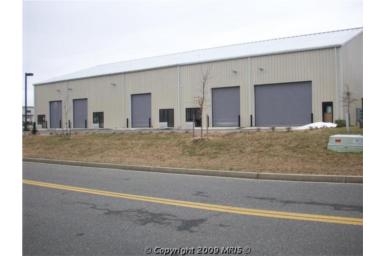 231 Bugeye Sq, Prince Frederick, MD for sale - Building Photo - Image 1 of 1