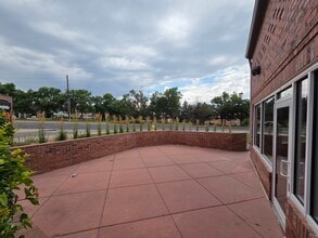 5910-6022 S Holly St, Greenwood Village, CO to rent Interior Photo- Image 2 of 7