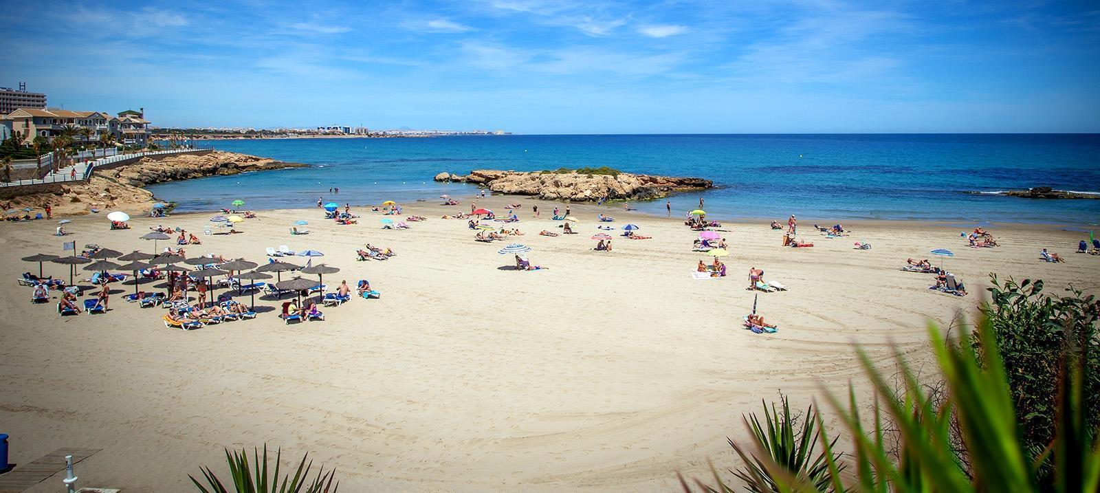 Carrer Iruela la Blue Lagoon, 2, San Miguel de Salinas, Alicante for sale Building Photo- Image 1 of 18