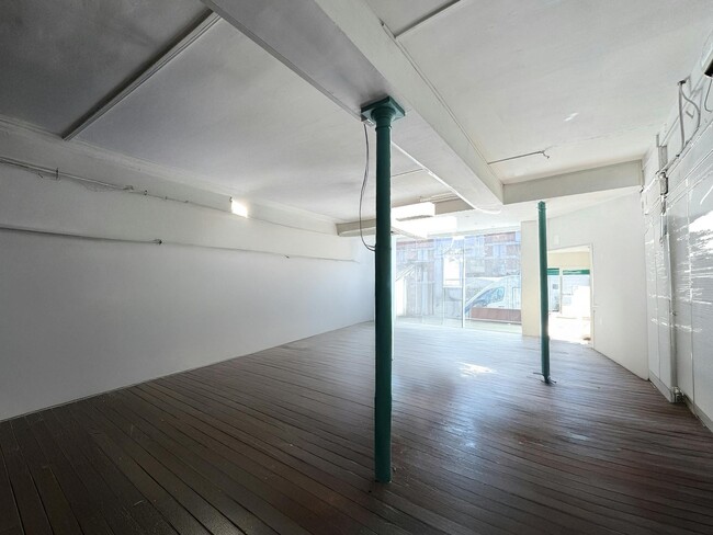 More details for 132 Finchley Rd, London - Retail to Rent