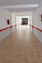 Retail in Gavà, Barcelona to rent Interior Photo- Image 2 of 2