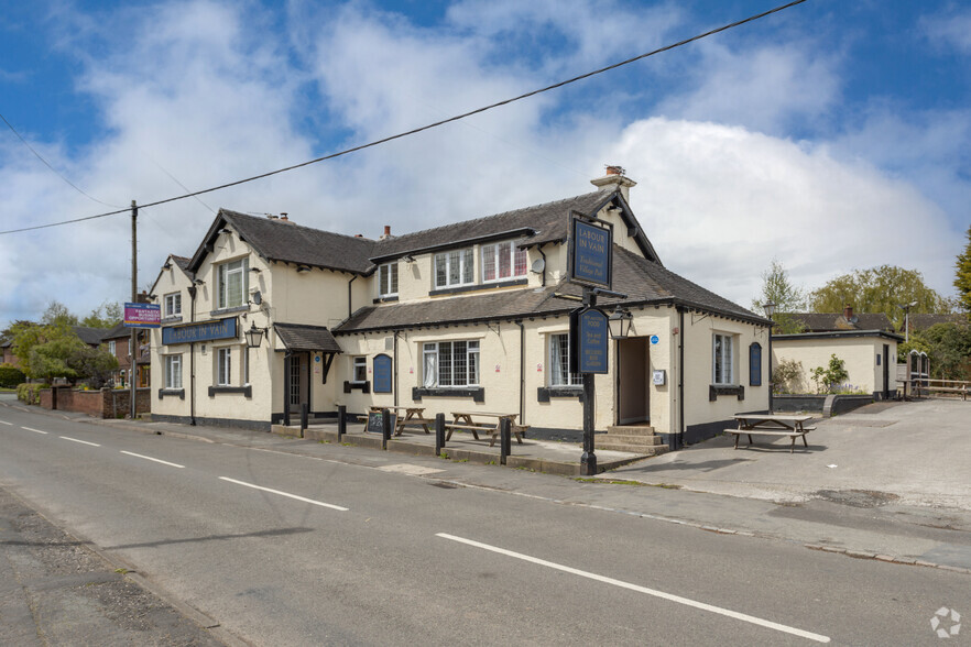 The Labour In Vain, Yarnfield Ln, Yarnfield for sale - Primary Photo - Image 1 of 8