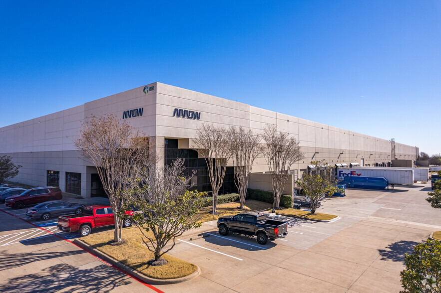 801 Industrial Blvd, Grapevine, TX for sale - Primary Photo - Image 1 of 1