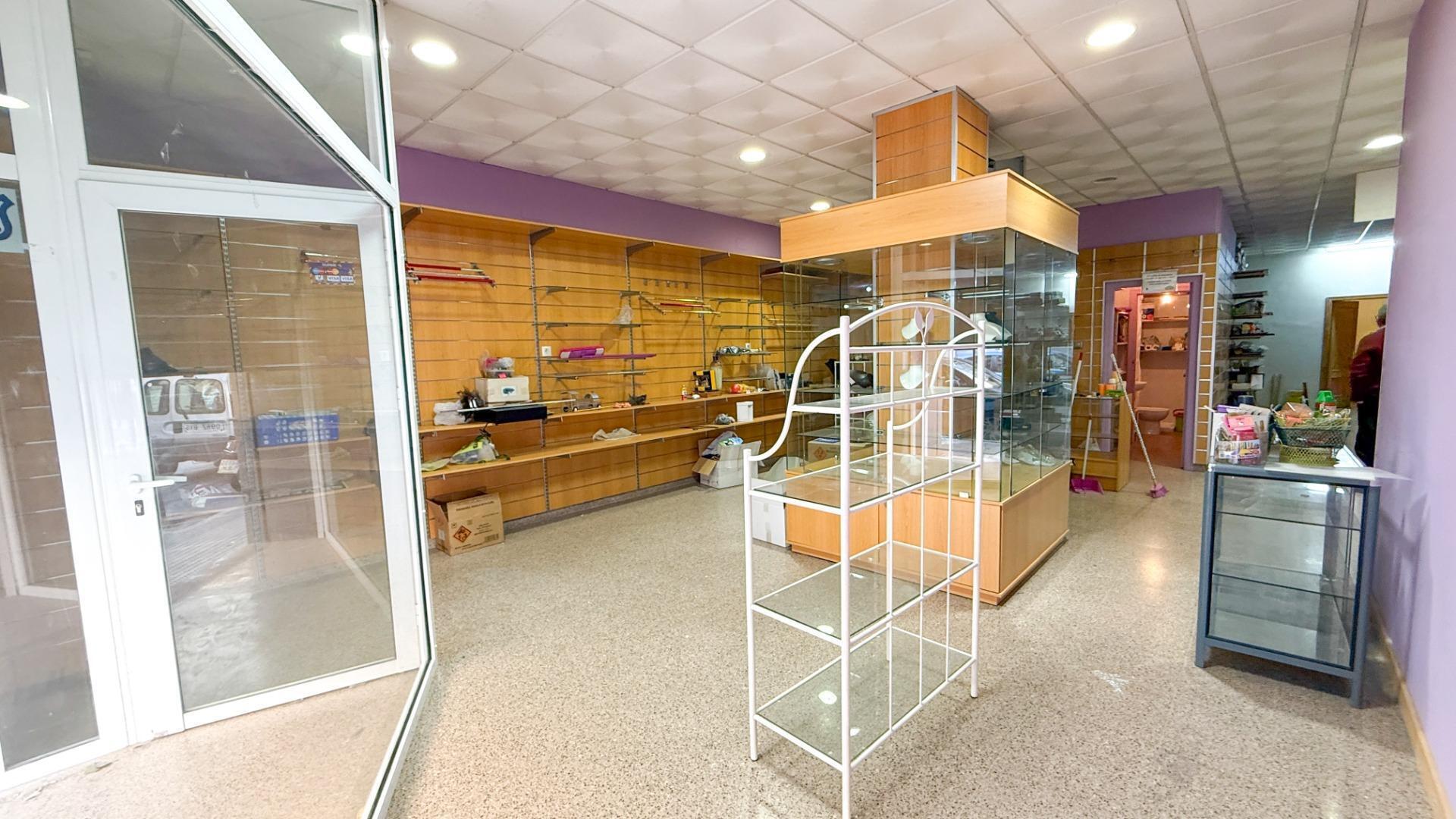 Retail in Cieza, Murcia for sale Interior Photo- Image 1 of 17