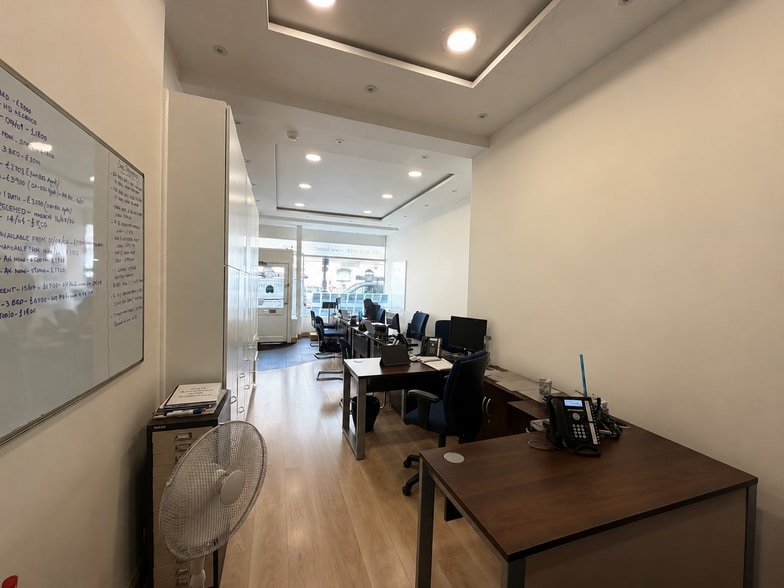 7 Spring St, London to rent - Building Photo - Image 3 of 13