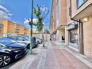 Retail in Ávila, Ávila to rent Interior Photo- Image 2 of 10