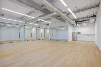 300 Kent Ave, Brooklyn, NY for rent Building Photo- Image 1 of 11