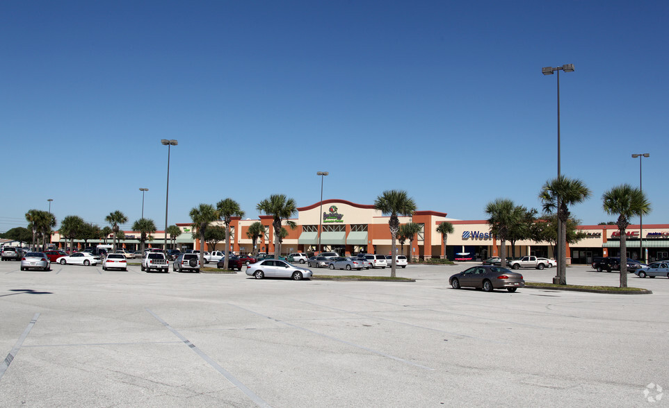 3312-3440 U.S. Hwy 19, Holiday, FL for rent - Primary Photo - Image 1 of 6