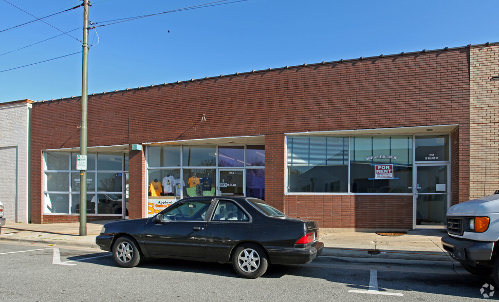 223 W Walnut St, Goldsboro, NC for rent - Primary Photo - Image 1 of 3