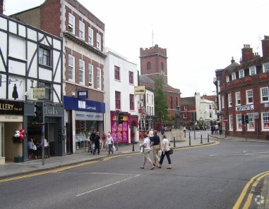 170 High St, Guildford to rent - Building Photo - Image 3 of 12