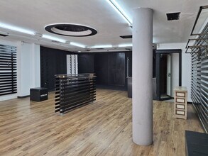 Retail in Mataró, Barcelona to rent Interior Photo- Image 1 of 4