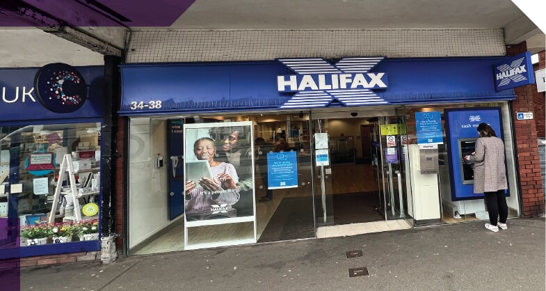 38 The Parade, Magnolia Centre, Exmouth for sale Primary Photo- Image 1 of 1