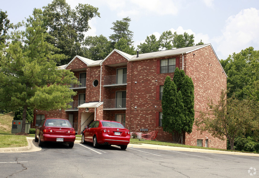 3397 Babbitt Ln, Woodbridge, VA for sale - Primary Photo - Image 1 of 1