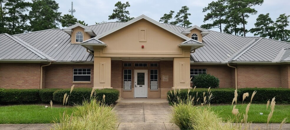 8401 Kuykendahl Rd, Spring, TX for rent - Building Photo - Image 1 of 18