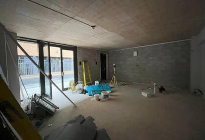 6 Curran Rd, Cardiff to rent - Interior Photo - Image 3 of 3