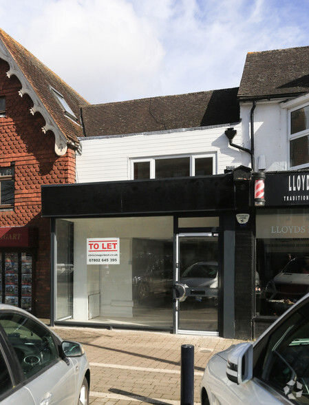 37-37B High St, Crawley for rent - Primary Photo - Image 1 of 6