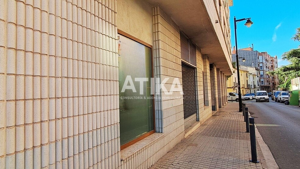 Avinguda Francisco Cerdá, 22, Ontinyent, Valencia for sale - Building Photo - Image 2 of 14