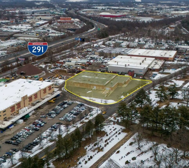 120 Tapley St, Springfield, MA to rent Building Photo- Image 1 of 9