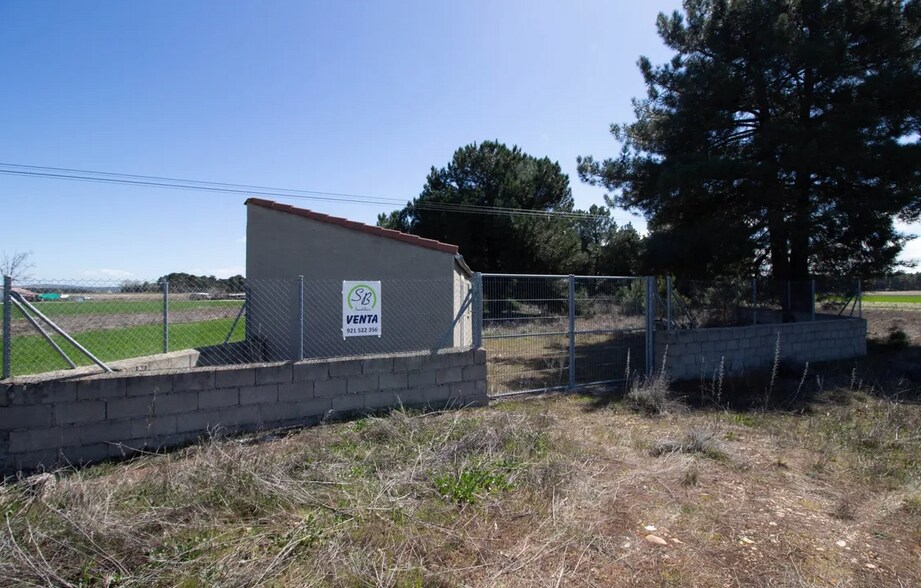 Industrial in Fuenterrebollo, Segovia for sale - Building Photo - Image 3 of 8