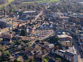 137 High St & 6 Bligh's Rd, Sevenoaks, KEN - Aerial  map view