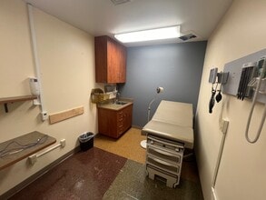 8001 Madison Ave, Citrus Heights, CA for sale Interior Photo- Image 2 of 6