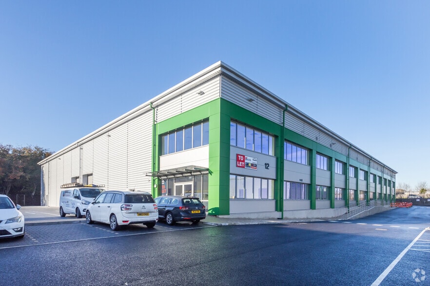 Kingsway, Luton for sale - Primary Photo - Image 1 of 1